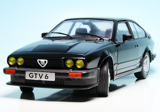 Alfa GTV6, schwarz 1984